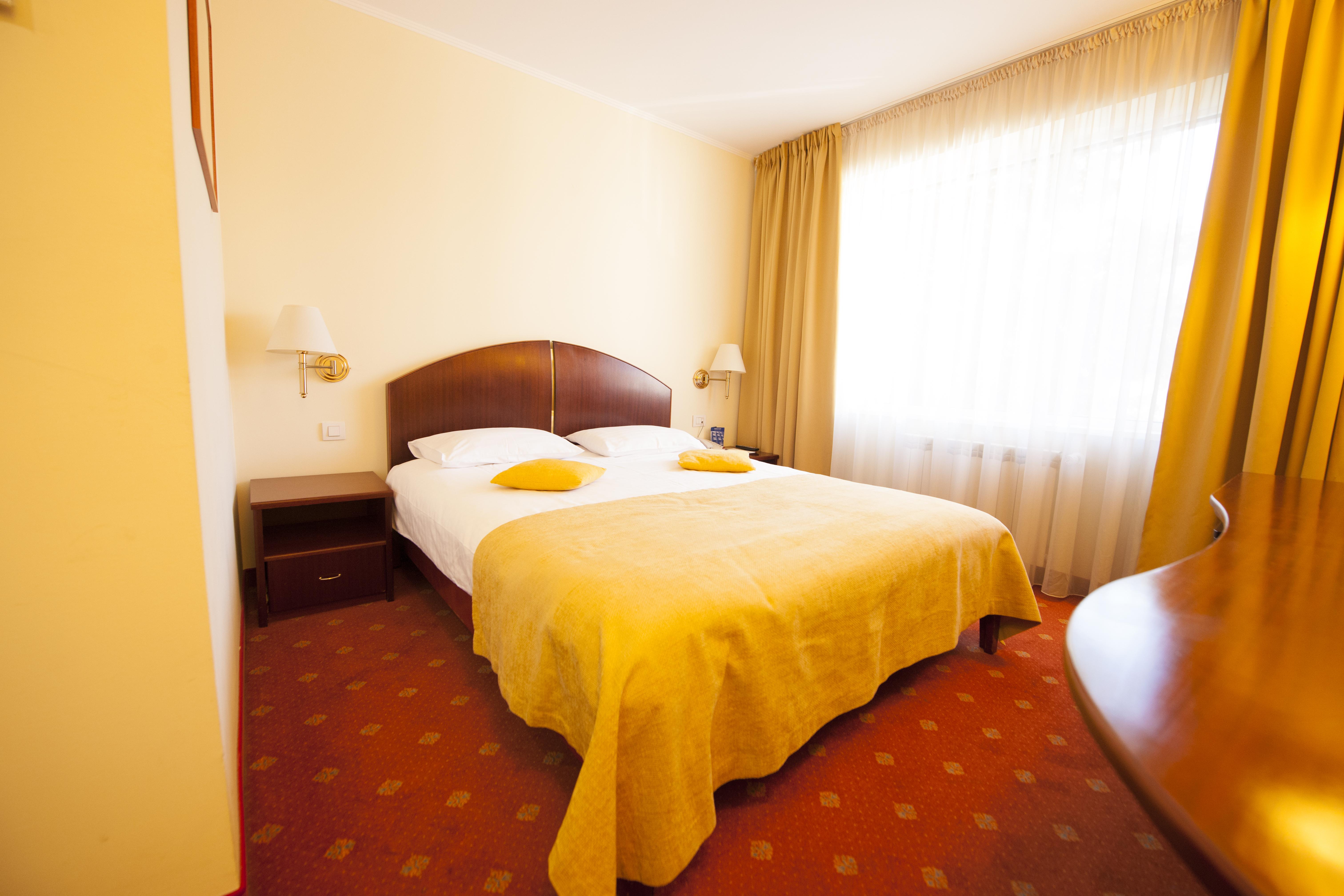 Hotel Minerva Bukarest Exterior foto
