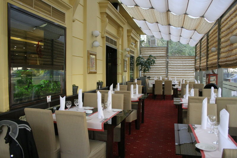 Hotel Minerva Bukarest Exterior foto